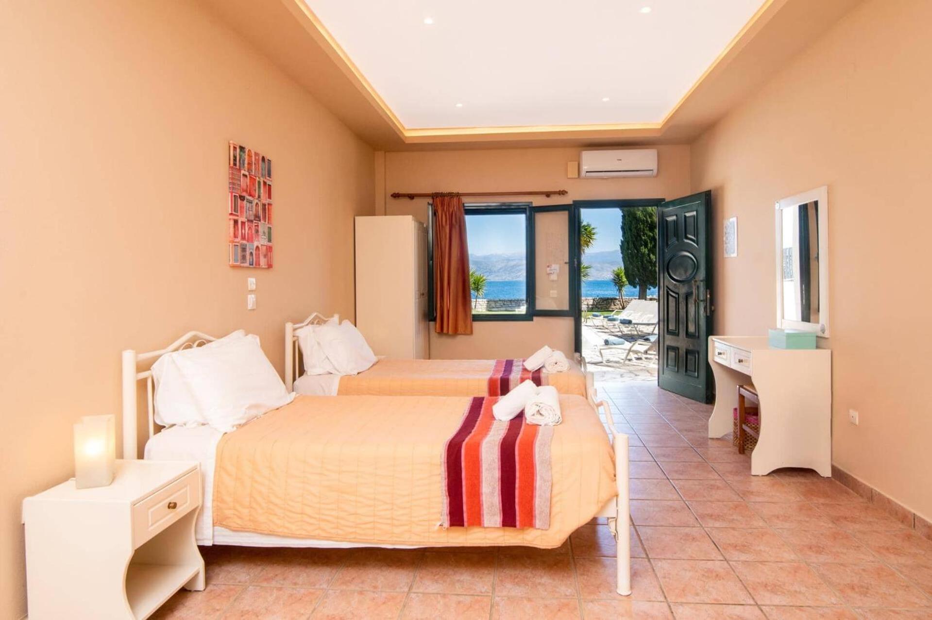 Villa Annie By Villa Plus Kassiopi Eksteriør billede